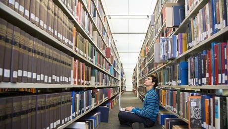 From the library to the Information Commons: la transformació de les biblioteques universitàries a Espanya